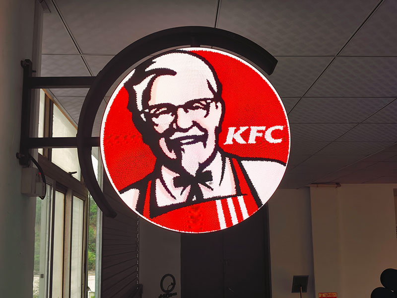 Creative Ways to Use Round LED Screens i