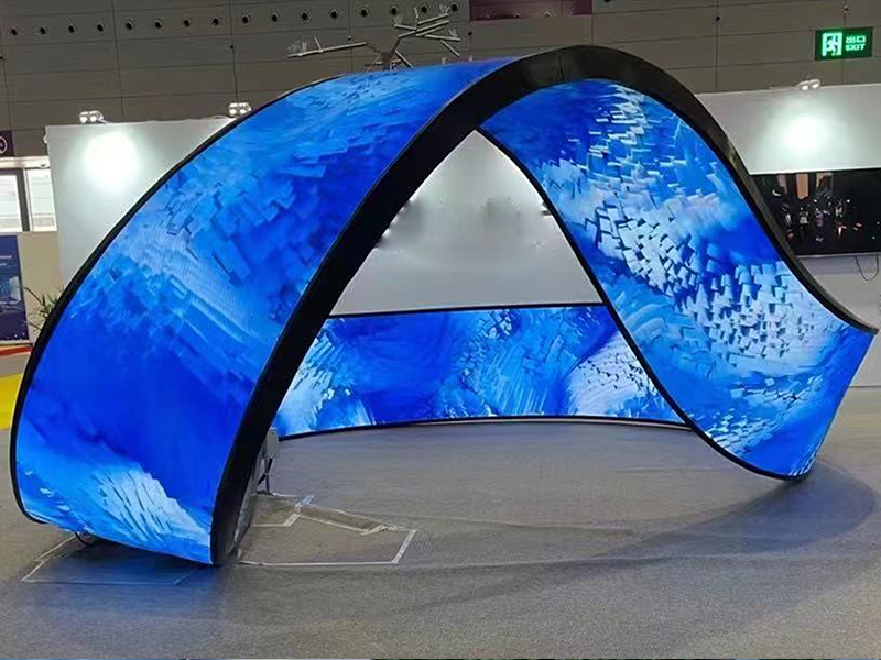 柔軟なLEDスクリーンの進化と利点