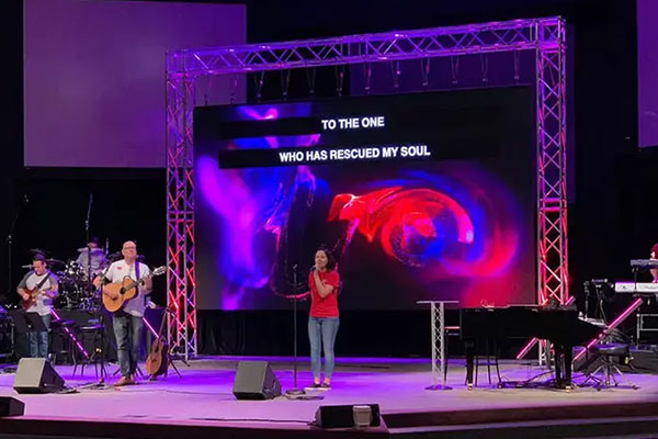 あなたのイベントのための最高のレンタルLEDディスプレイを選ぶ方法