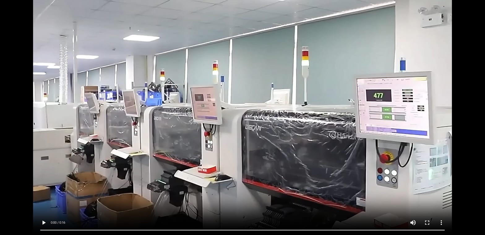 TOOSEN production floor with Hanwha Decan SMT machines placing LED chips onto PCBs